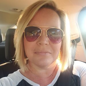 Meet your Posher, Cheryl